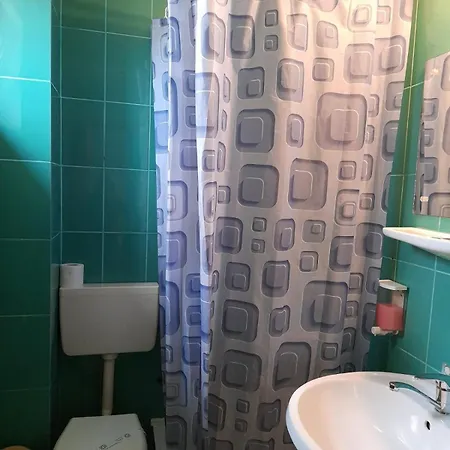 招待所 Klara House *